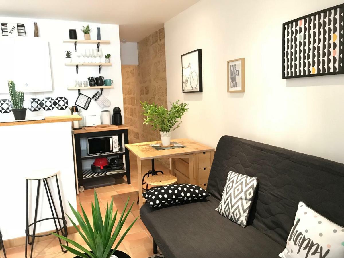 Superbe ! Appart T2 - Centre Historique & Tram - Situation Ideale Apartment Монпелие Екстериор снимка