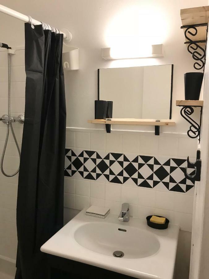 Superbe ! Appart T2 - Centre Historique & Tram - Situation Ideale Apartment Монпелие Екстериор снимка