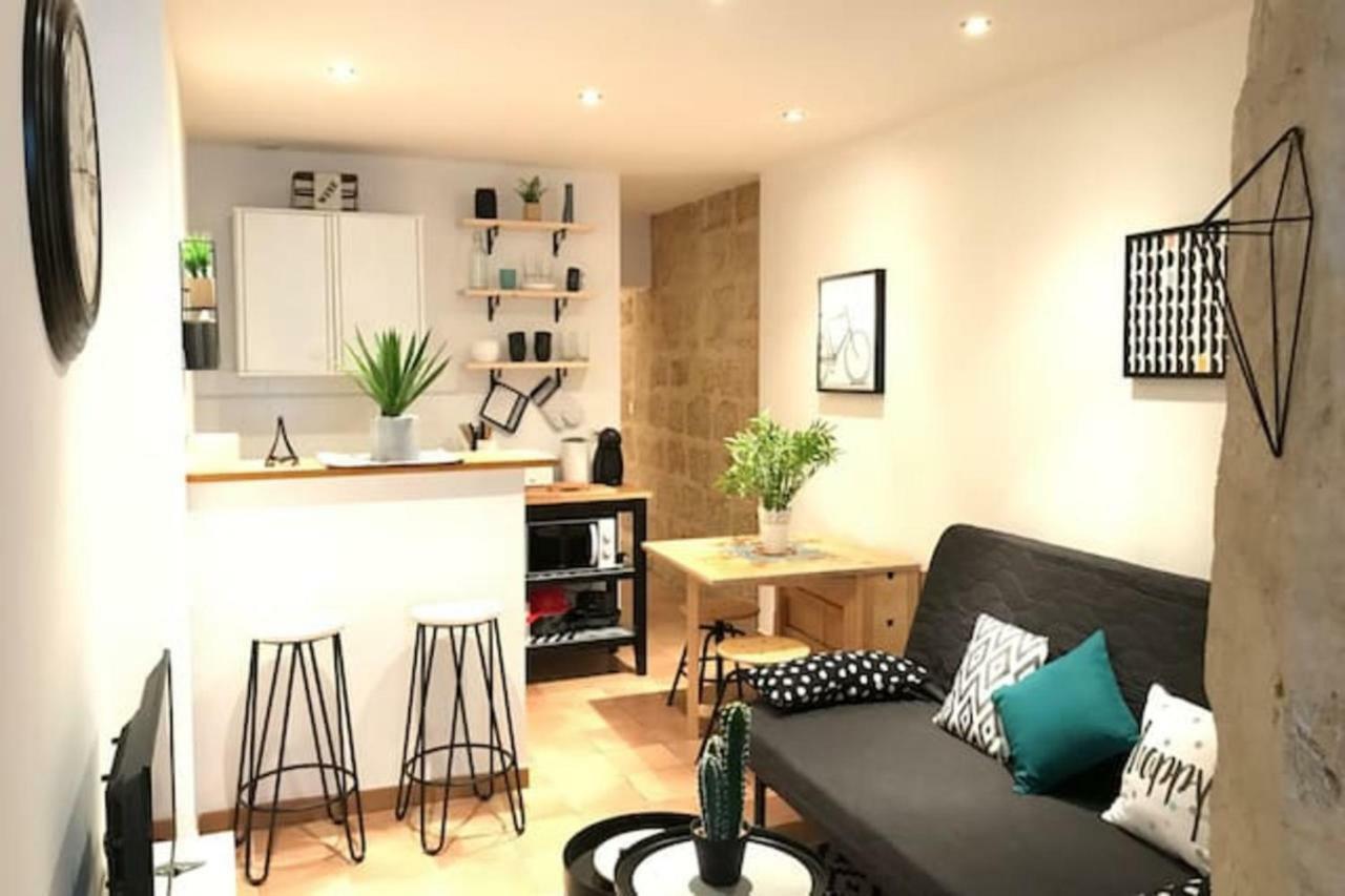 Superbe ! Appart T2 - Centre Historique & Tram - Situation Ideale Apartment Монпелие Екстериор снимка